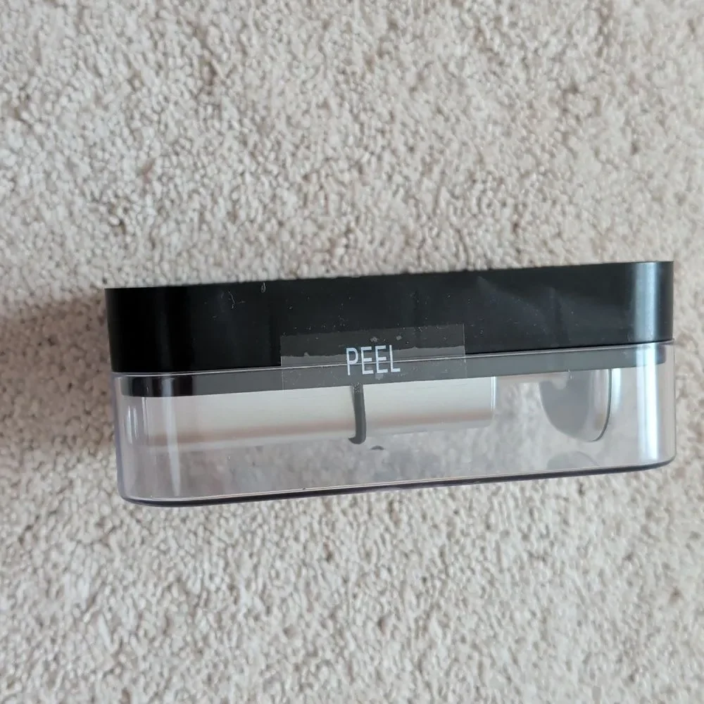 NWT Rabbit Wine Preserver